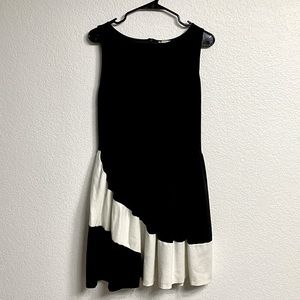 LOVE ADY Women’s Black & White Dress (L)